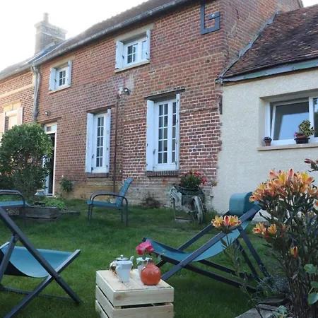 Couette-café Au Nid Du Mont Le Mont-Saint-Adrien