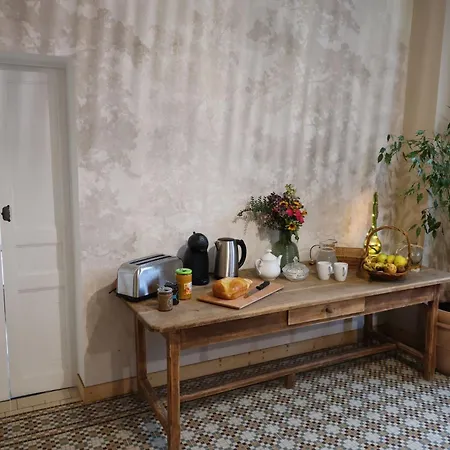 Au Nid Du Mont Le Mont-Saint-Adrien